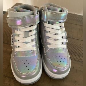 Justin Boots Kids' Iridescent Silver High-Top Sneakers with White Laces